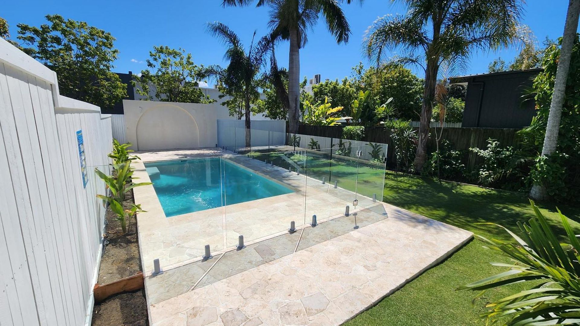 Classic Queenslander With Pool & Yard *