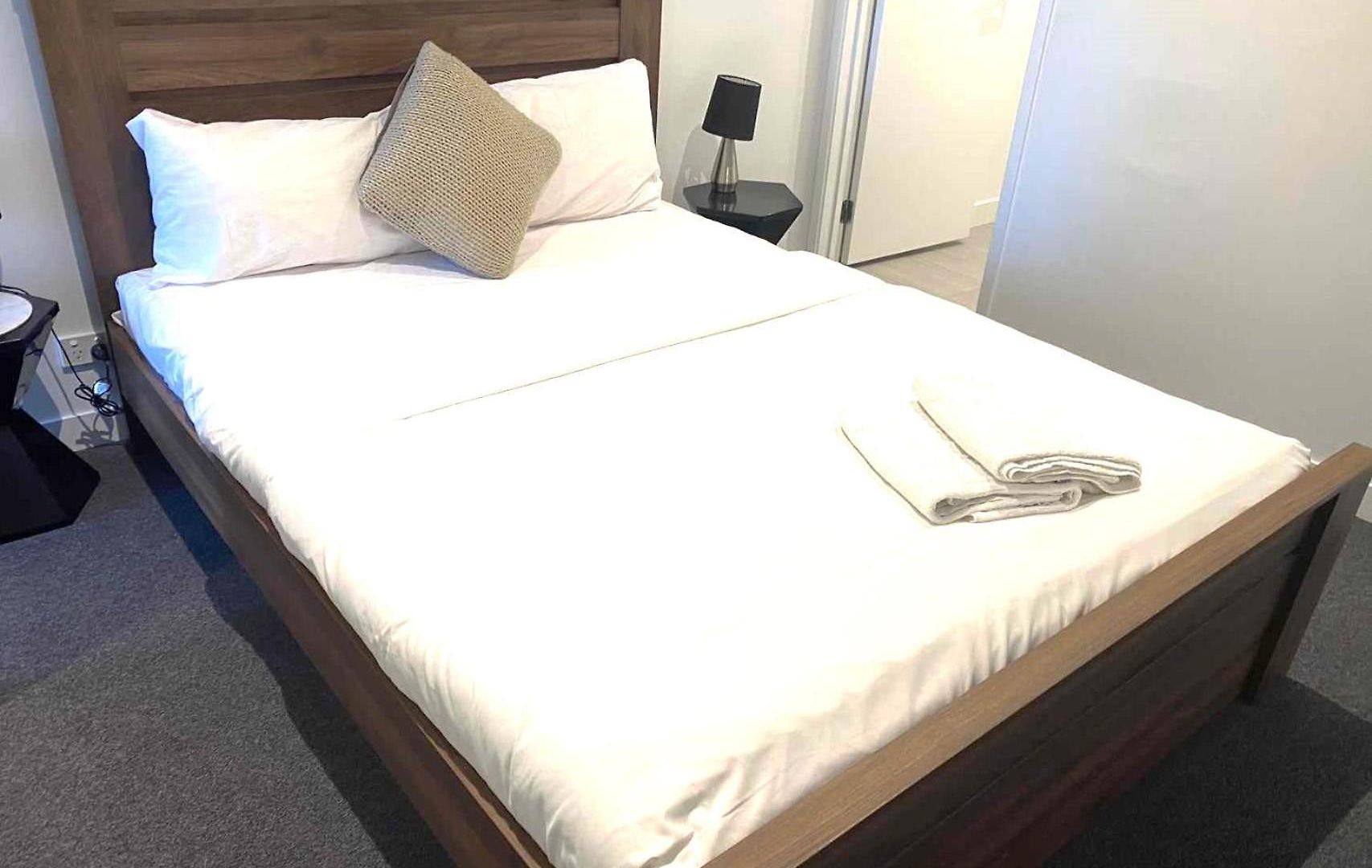 Kozyguru Fortitude Valley High Level 2 Bed + Free Parking Qfv179-2612 *