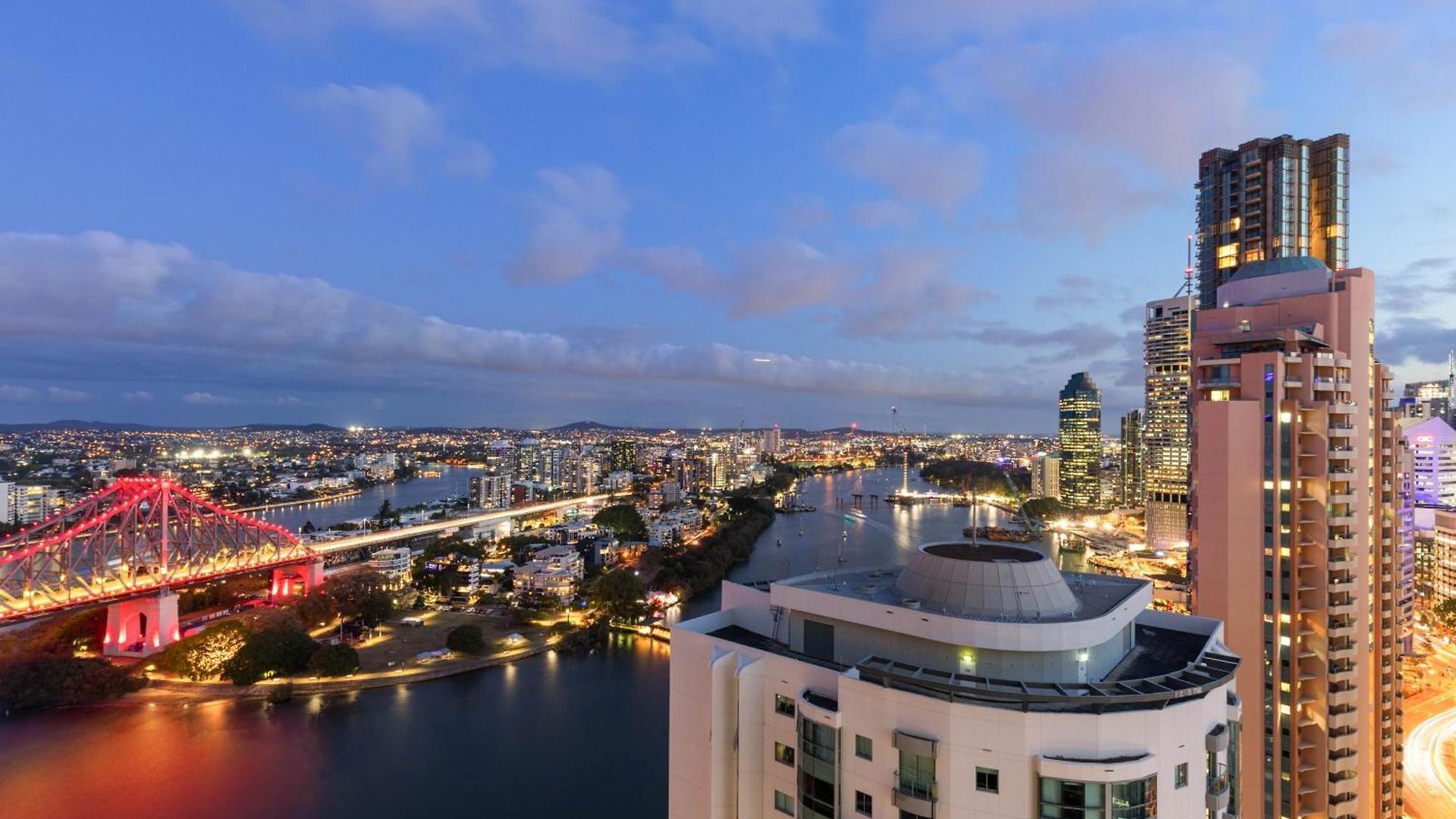 Skyline Hosted By Aab Apartment Brisbane