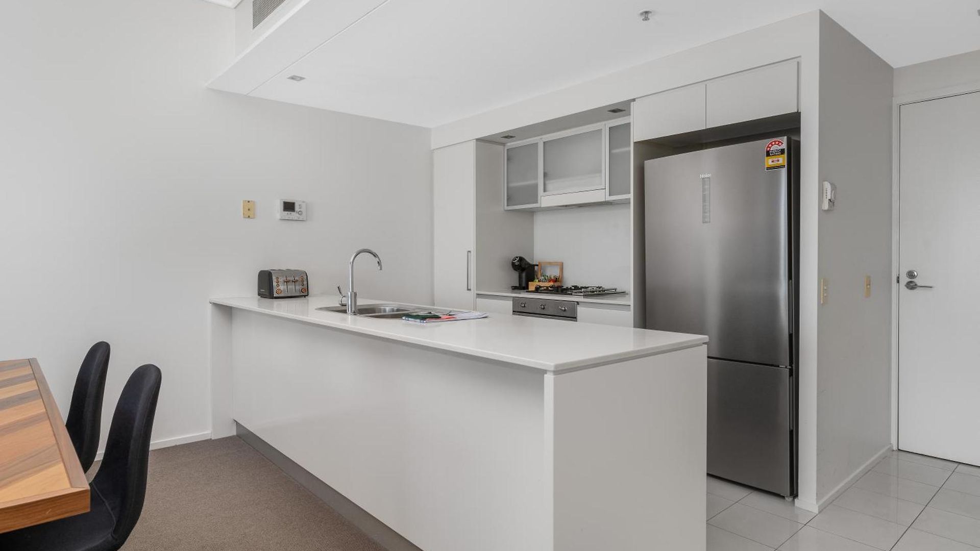 Apartment Skyline Hosted By Aab *