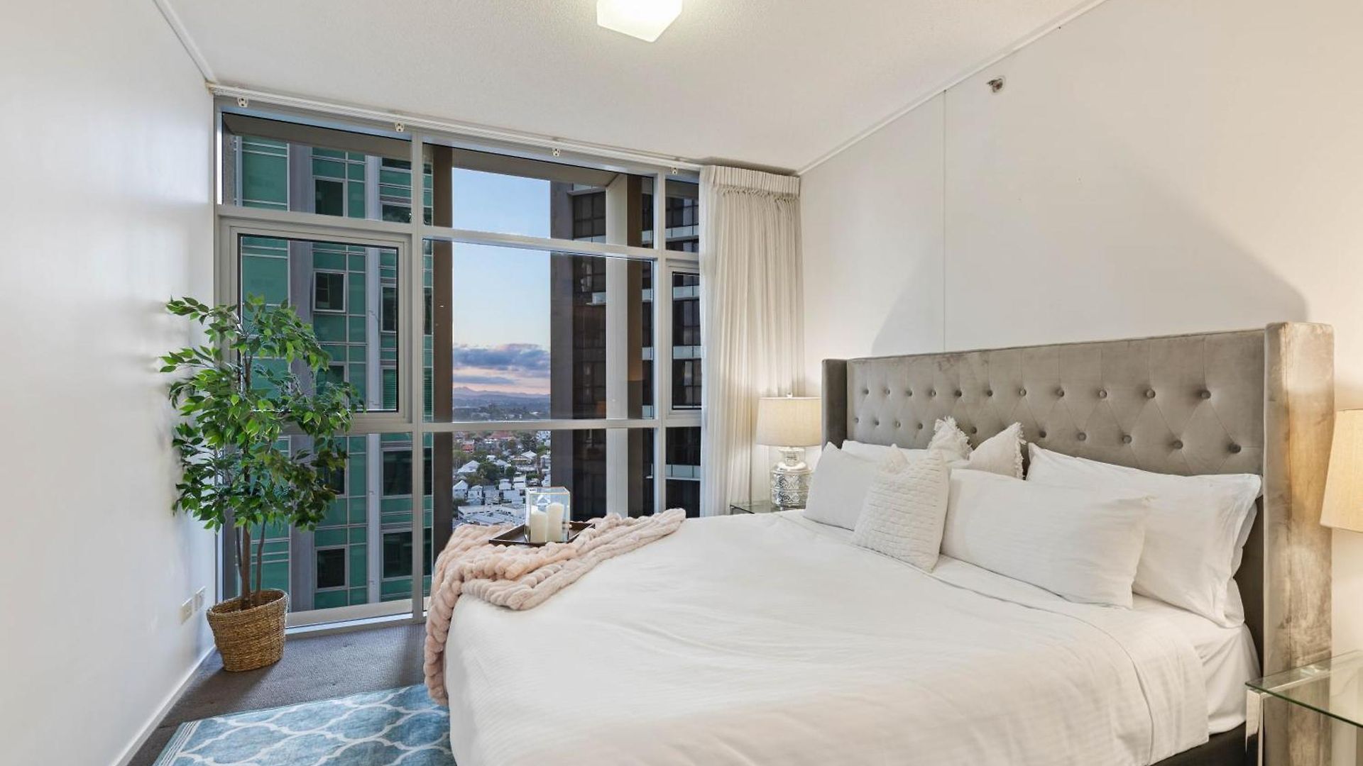 Skyline Hosted By Aab Apartment Brisbane
