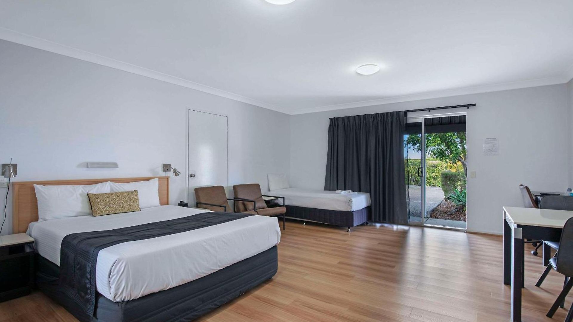 Comfort North Hotel 4*