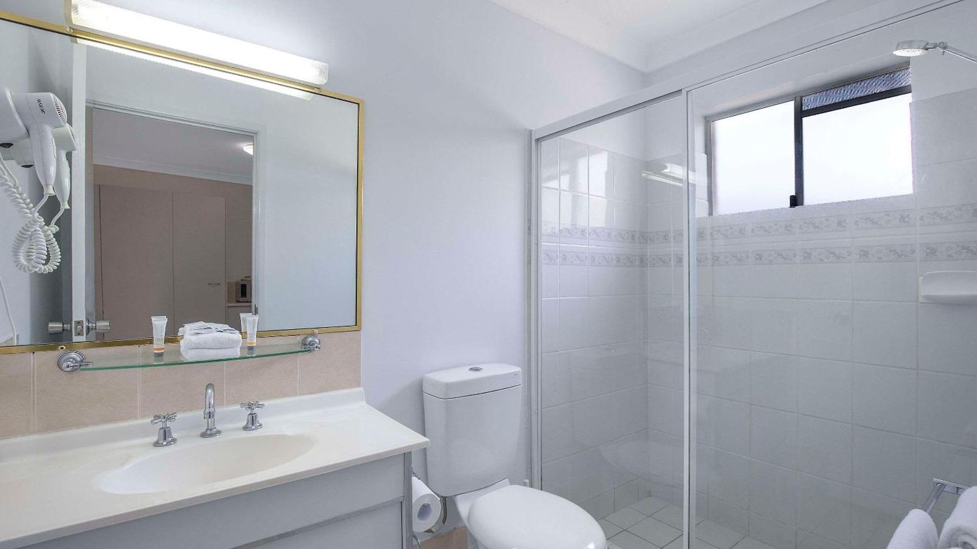 Hotel Comfort North 4*