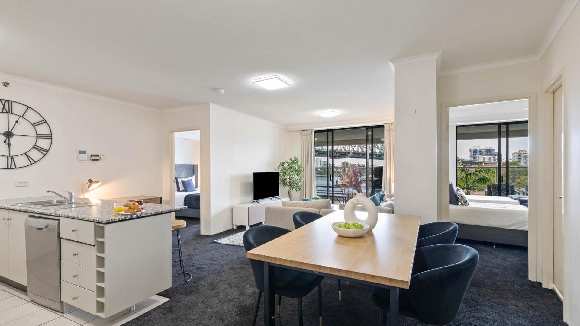 Apartment River Place Hosted By Aab *