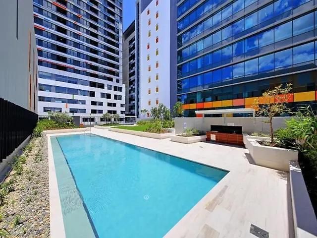 Homestay Private Bedroom & Bathroom In Shared Inner Brisbane