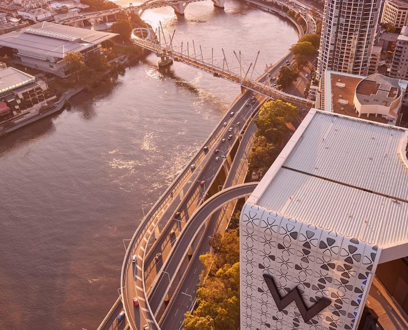 Apartment Eyes On The Fireworks Lux Riverfront 2kingbed *