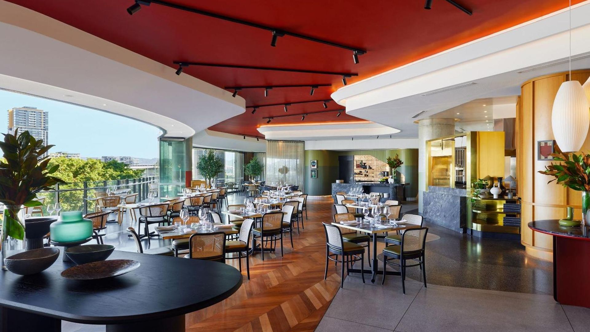 Hotel W 5*