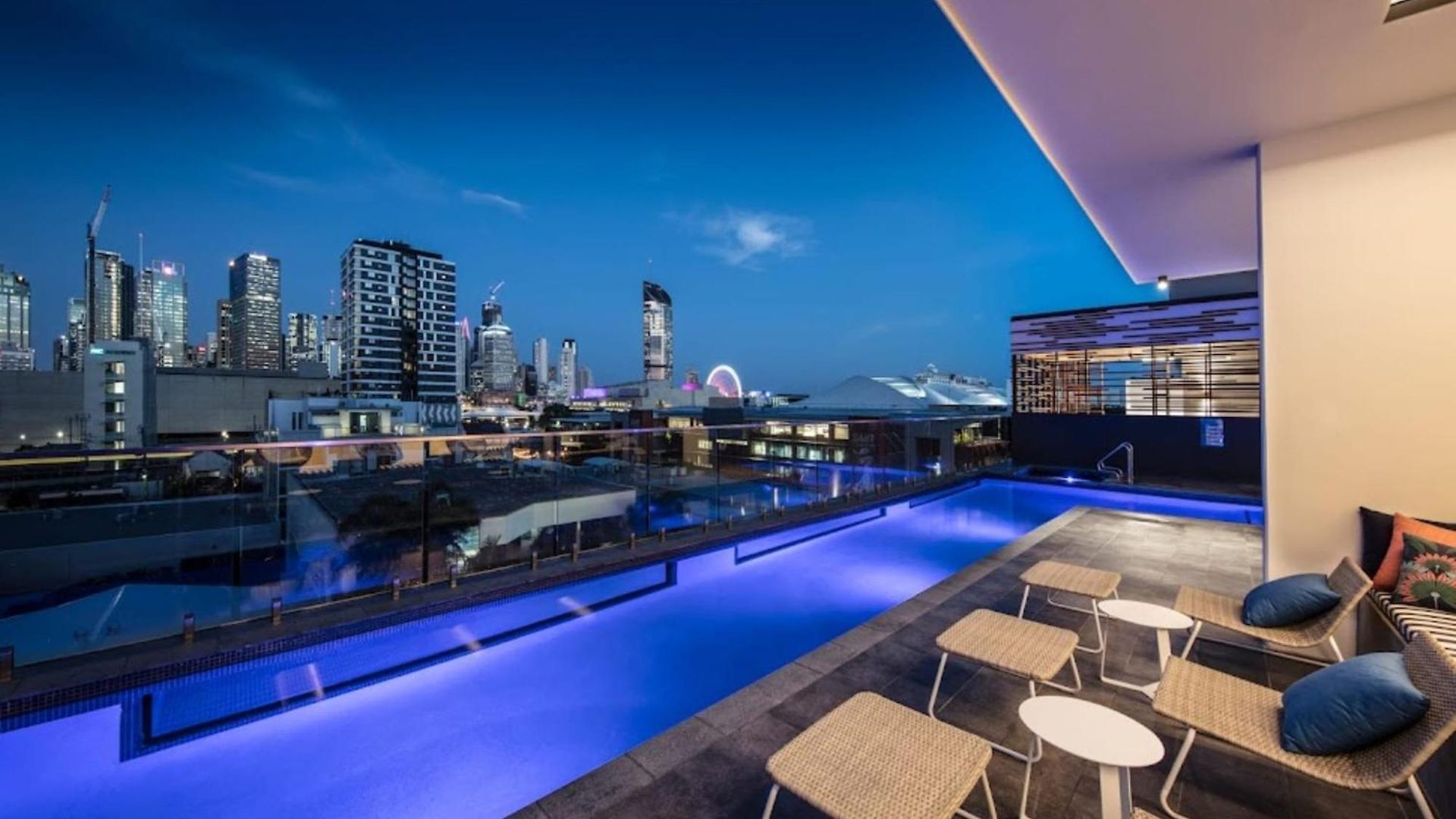 Elegant And Cozy Floor 1bd At South Bank Apartment *