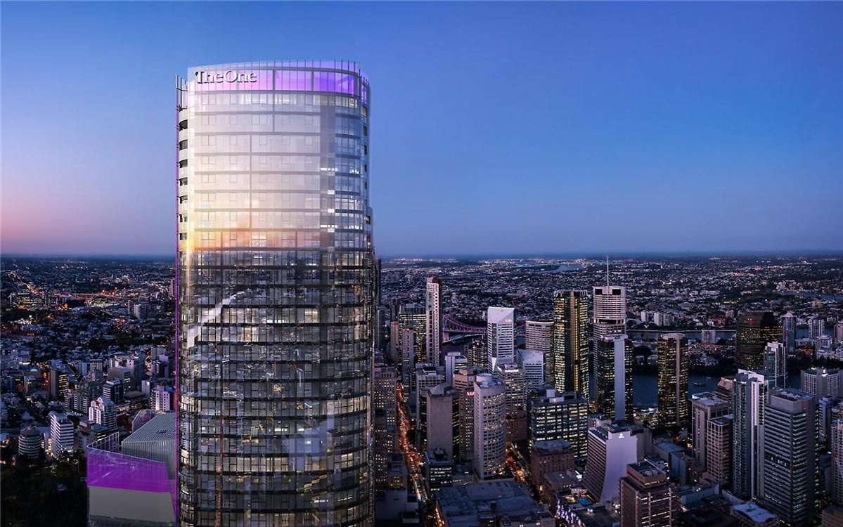 Riverfront Panorama With 2 Kings, Fireworks & Parking Apartment Brisbane