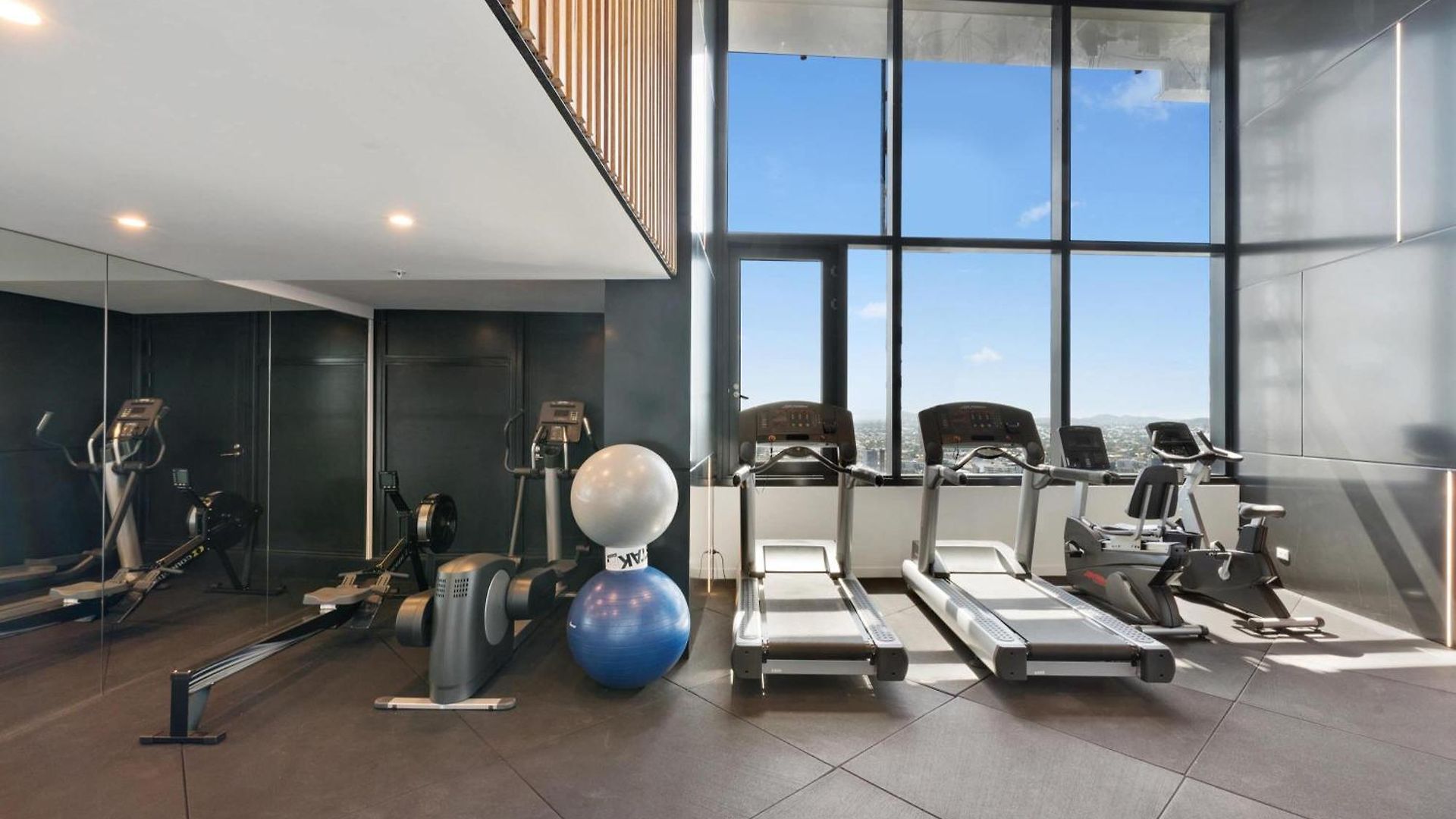 Skyline Heights 3beds Panoramic View Freeparking Apartment Brisbane