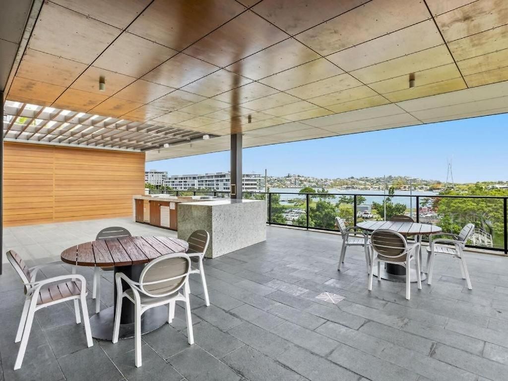 Newstead Modern 2-storey - Q Apartment *