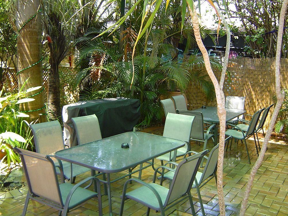 Globe 3* Brisbane
