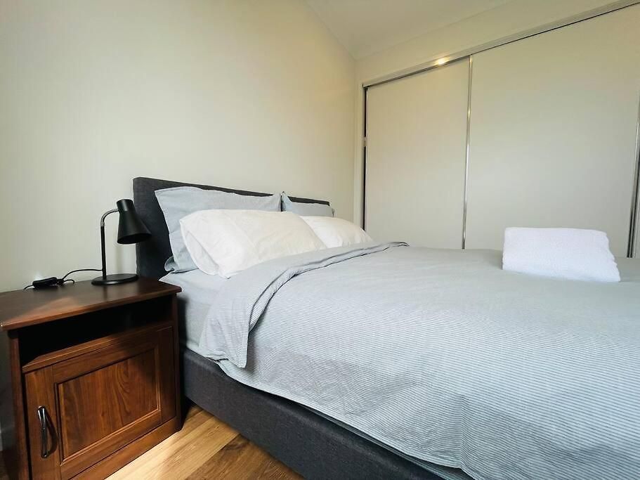 Apartment Modern 2 Bedrooms House Close To Qeii Hospital & Grifith Uni *