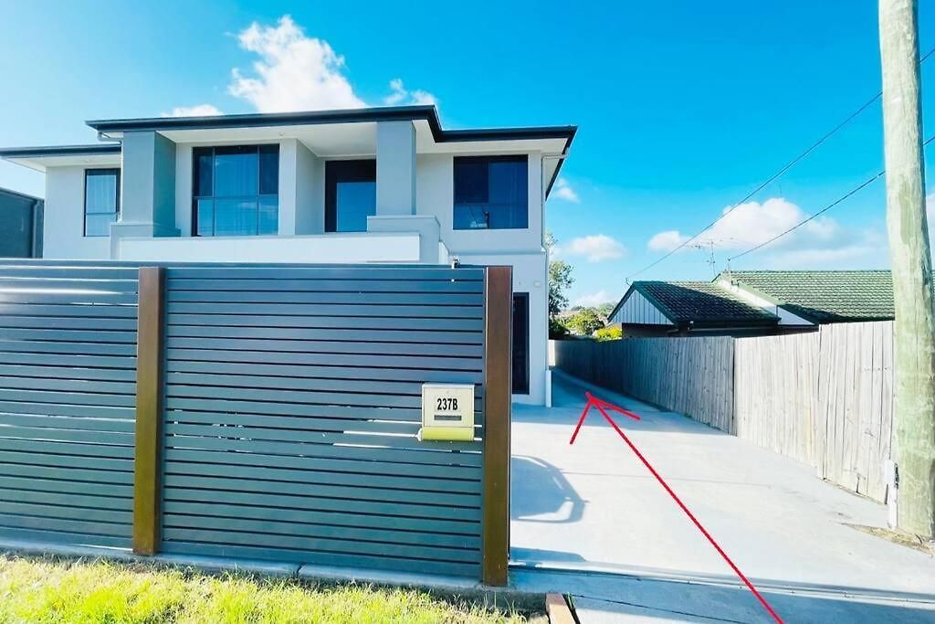 Modern 2 Bedrooms House Close To Qeii Hospital & Grifith Uni Apartment *