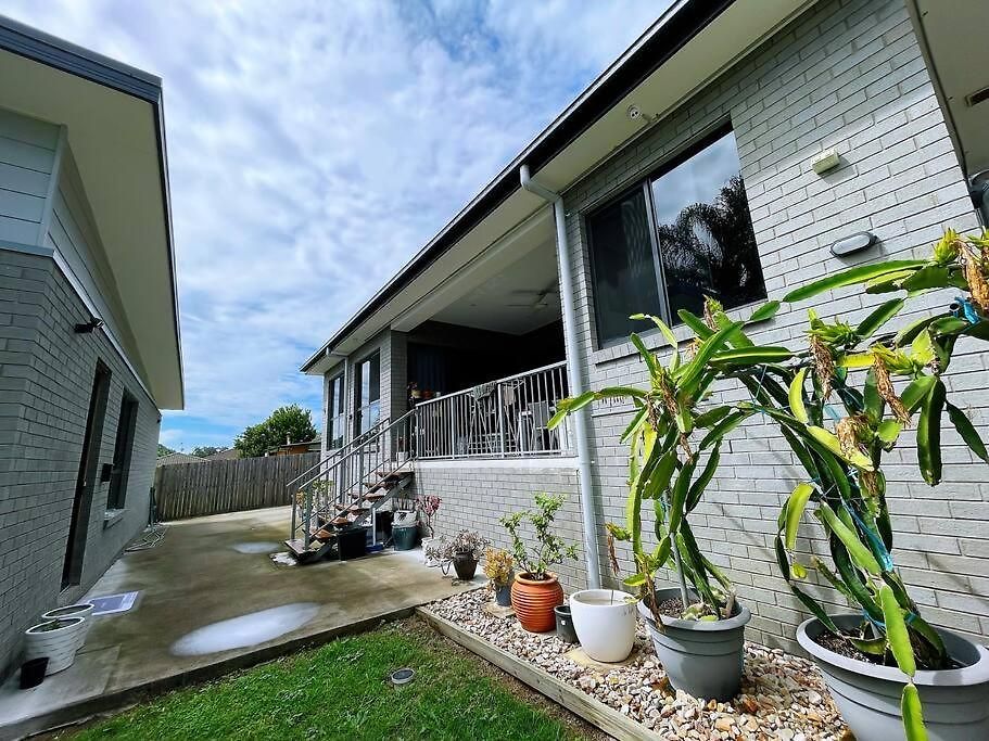 Modern 2 Bedrooms House Close To Qeii Hospital & Grifith Uni Apartment
