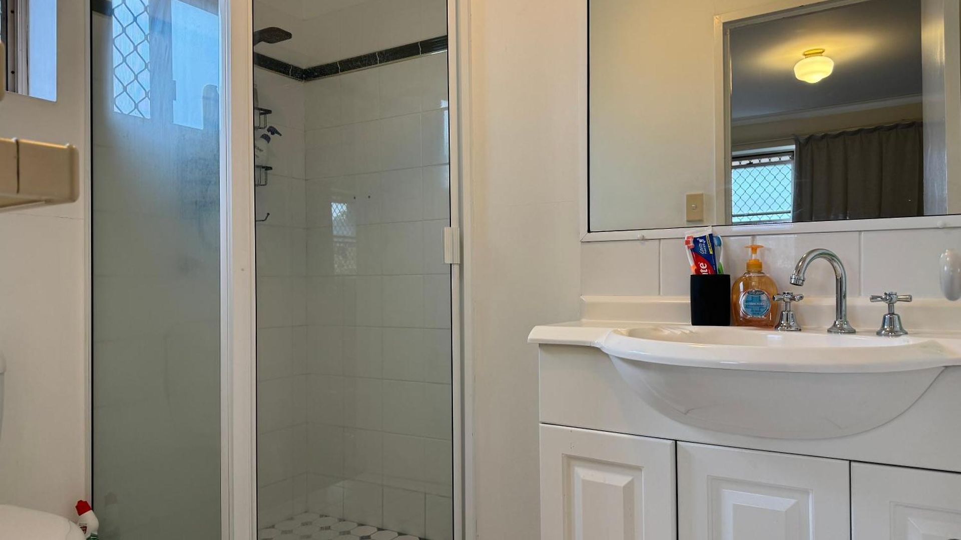 Clayfield Master Bedroom In Share