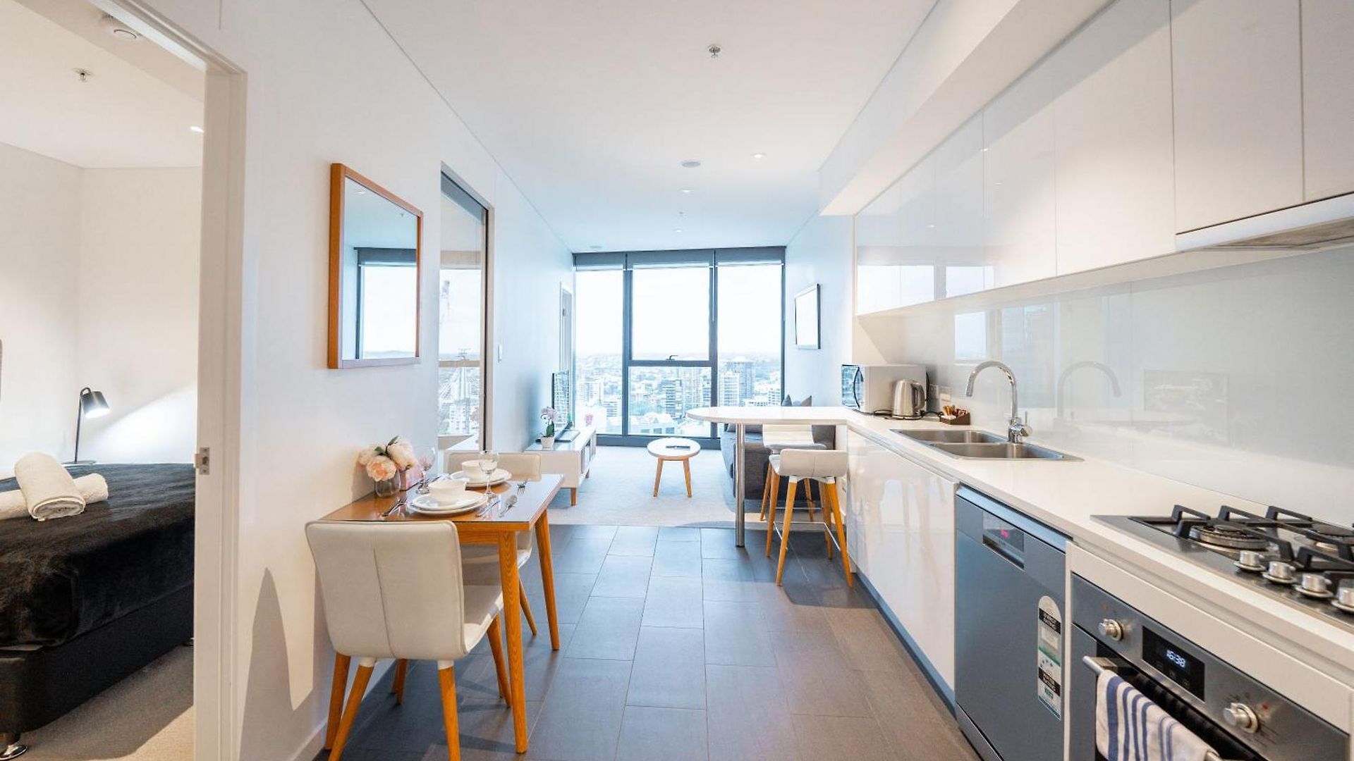 Cbd Riverview 2b1b W Shared Pool, Gym C23 *