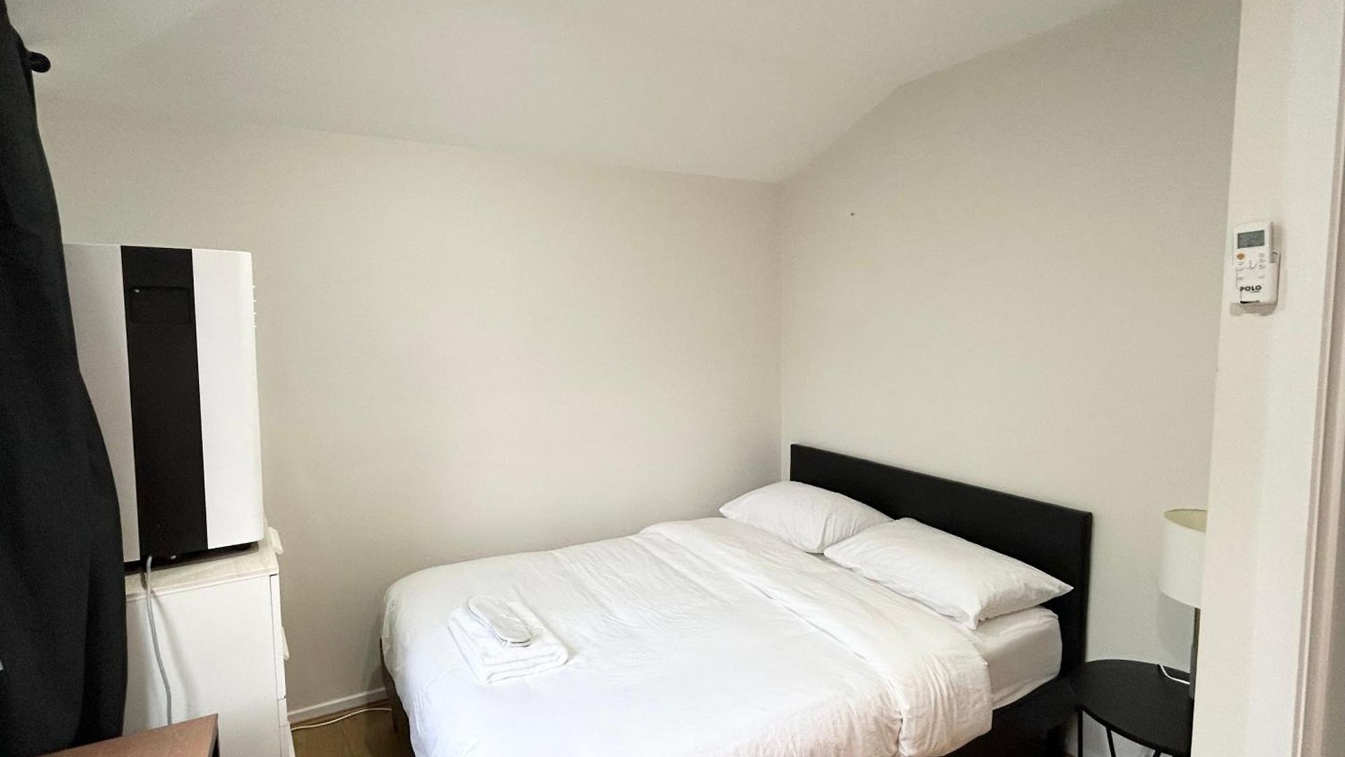 Guest house 26 Gladstone Rd Highgate Hill *