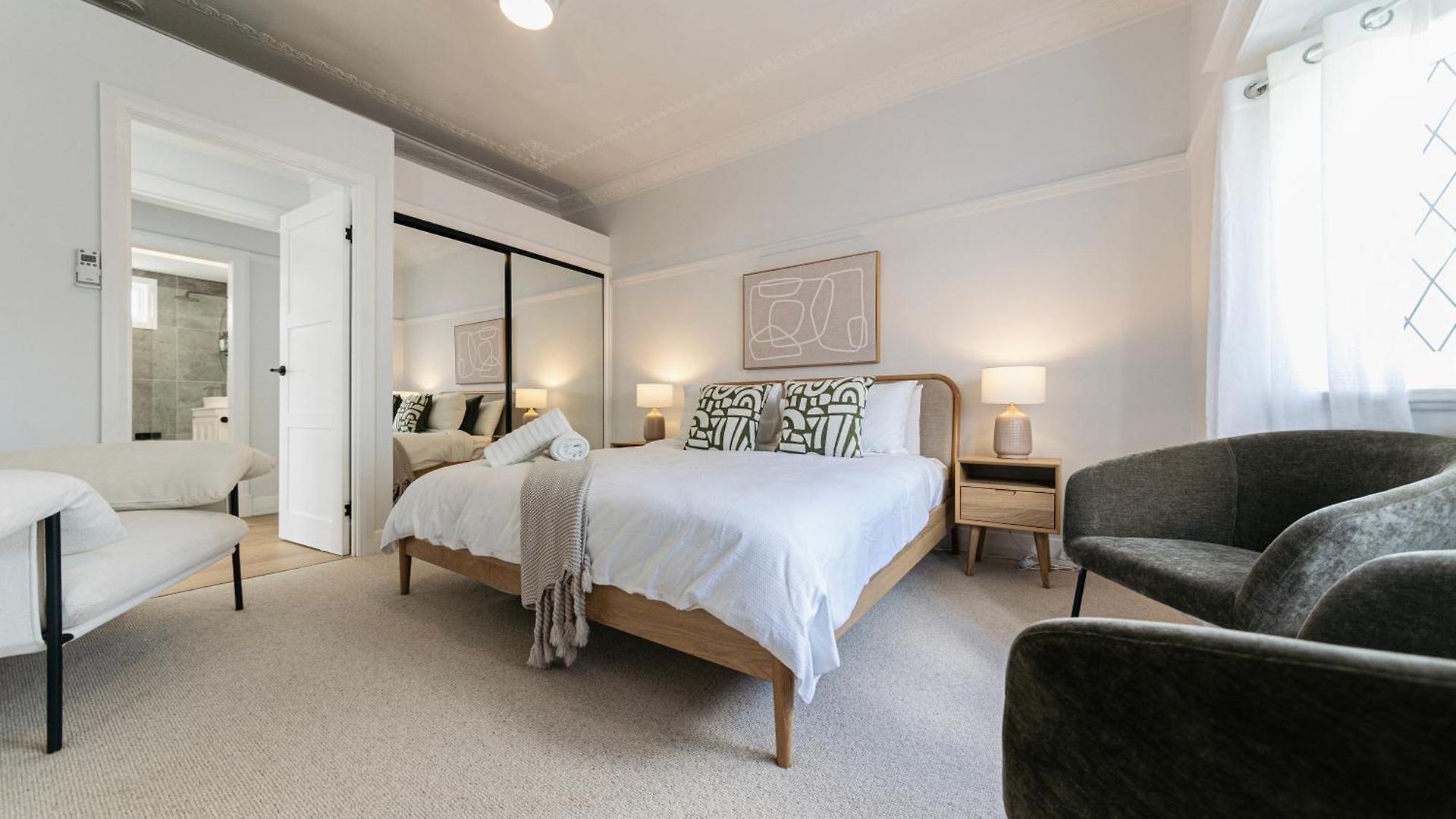 Urban Getaway Bardon Luxe 3 Bed 2 Bath And Pool Brisbane