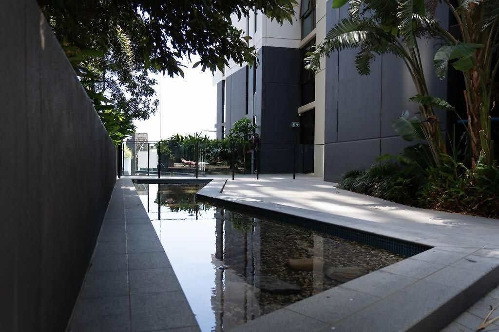 Modern 1-bdr W/ Free Car Park&fantastic Pool Brisbane