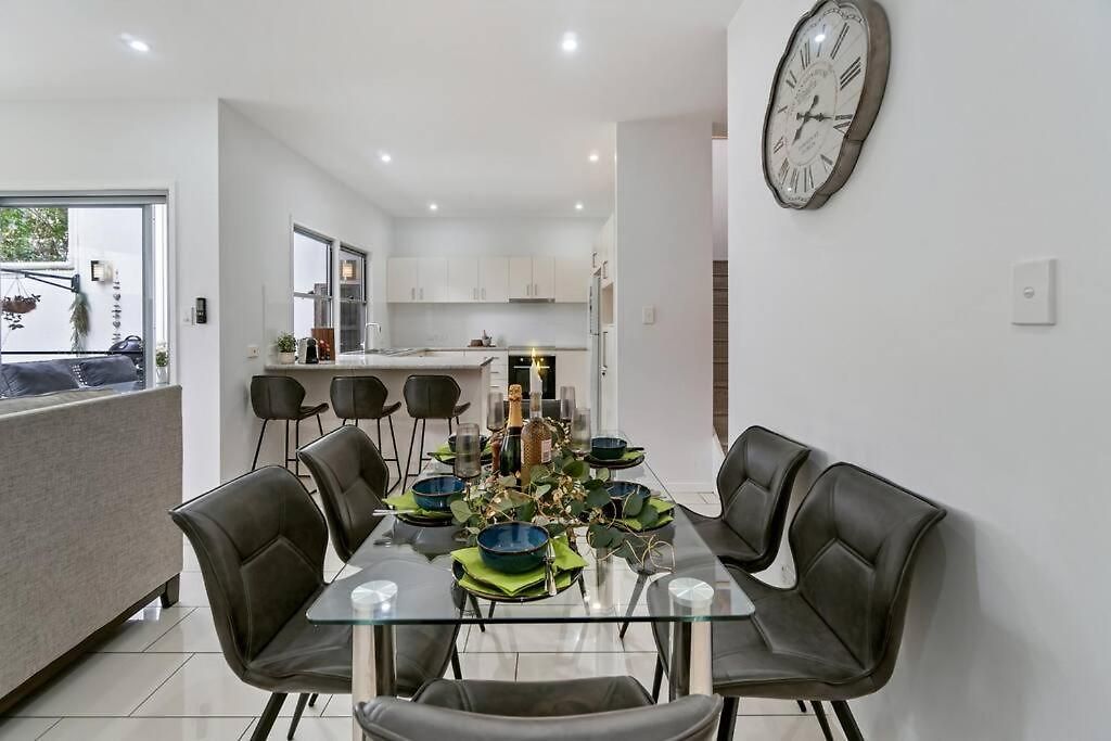 Holiday home Stunning 3-bedroom Townhouse *