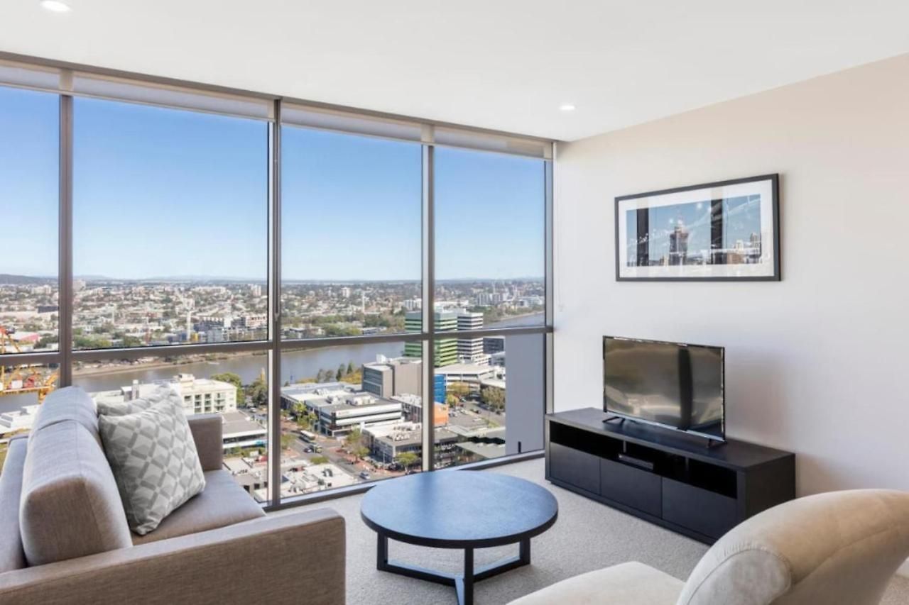 Apartment Amazing 2br Delicate Apt, 1min To Train Station Brisbane