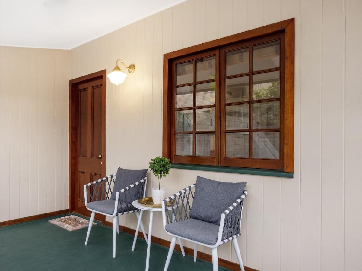 Holiday home Charming 3br Inner Haven Highgate Hill *