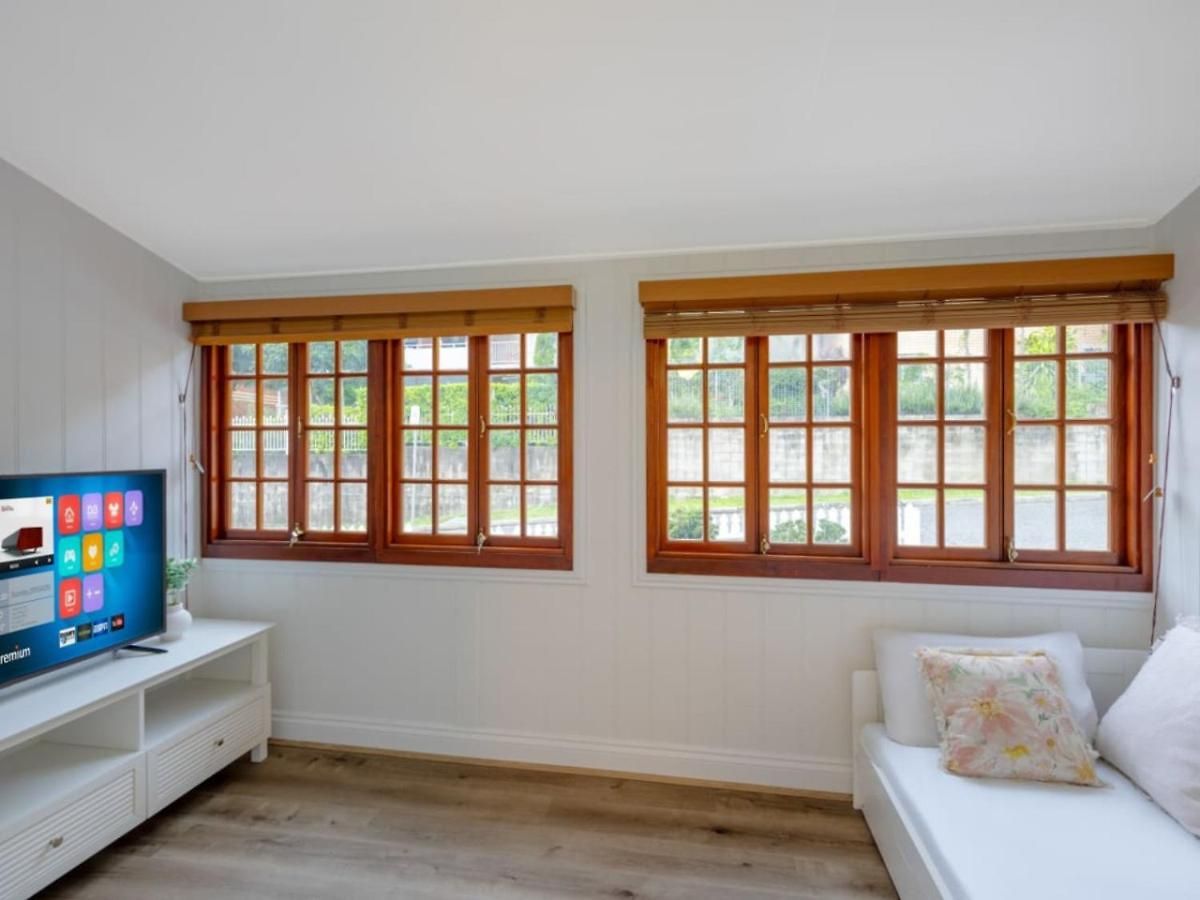 Inner 6br Family Friendly House Highgate Hill Holiday home Brisbane