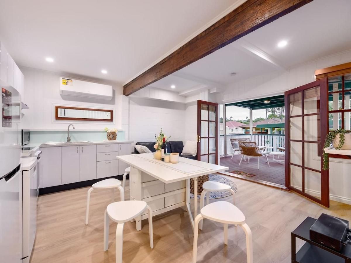 Inner 6br Family Friendly House Highgate Hill Holiday home Brisbane
