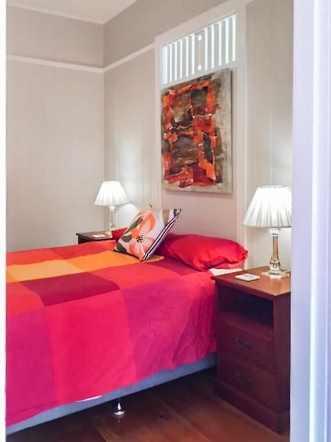 West End Luxury 5b3b W Parking And Pod Music System M9 Brisbane