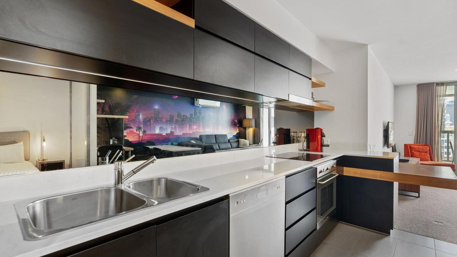 Apartment Discover Urban Bliss In Our 1-bedroom King Bed Apartment! Views And Cultural Gems *