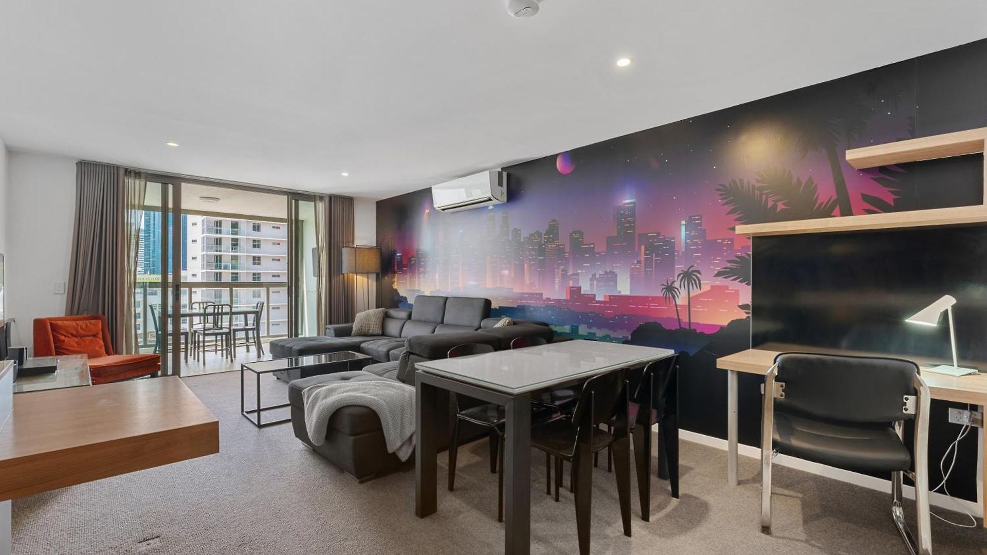 Discover Urban Bliss In Our 1-bedroom King Bed Apartment! Views And Cultural Gems Apartment Brisbane