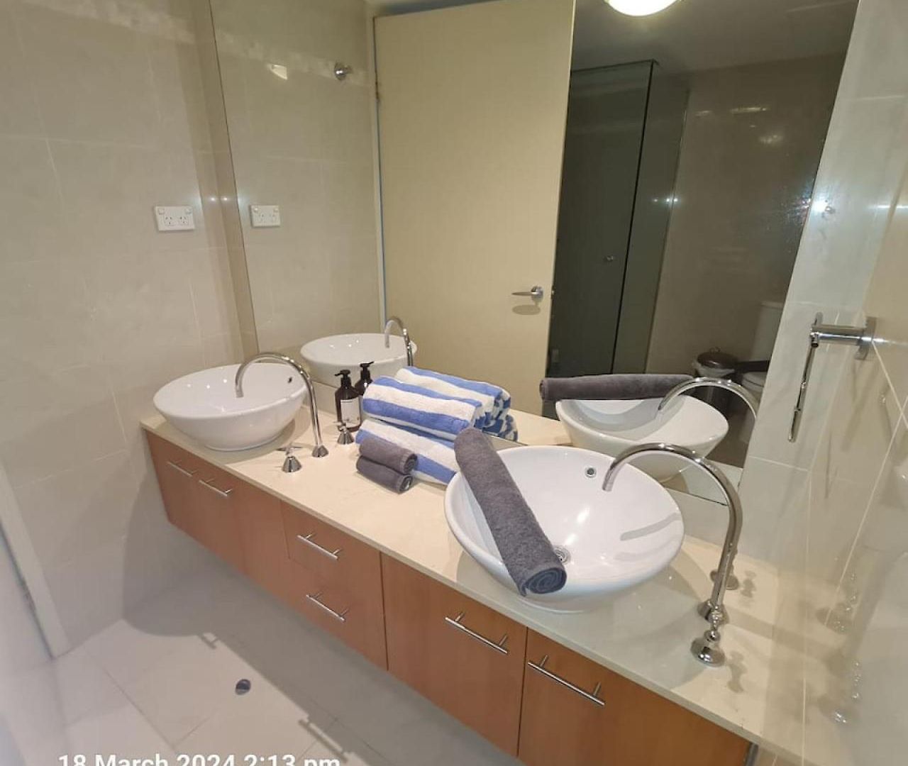 Apartment Lux Sub-penthouse With Casino Views *