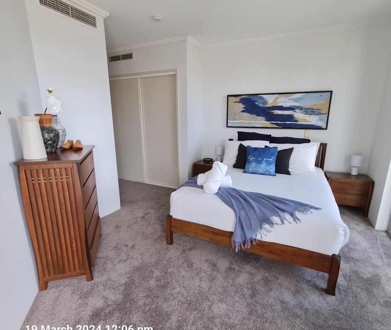 Apartment Lux Sub-penthouse With Casino Views *