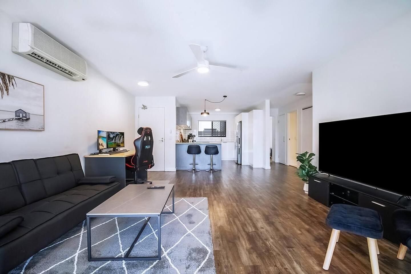 Apartment Centro At Toowong - Modern Spacious Living With Pool
