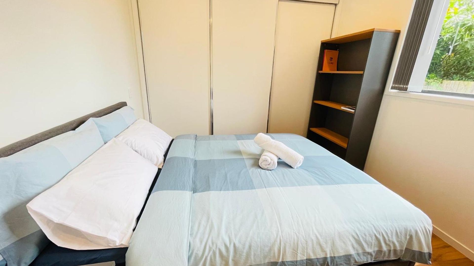 Apartment Modern 2 Bedrooms House Close To Qeii Hospital & Grifith Uni *