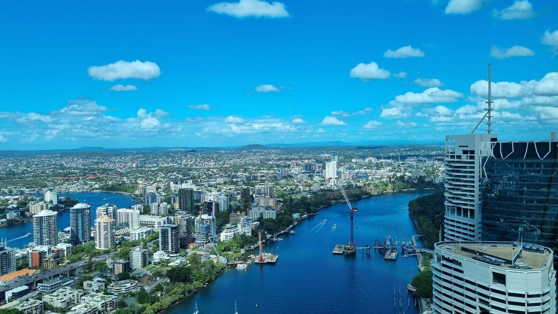 Premium 4 Bedroom Family - Apartment Brisbane
