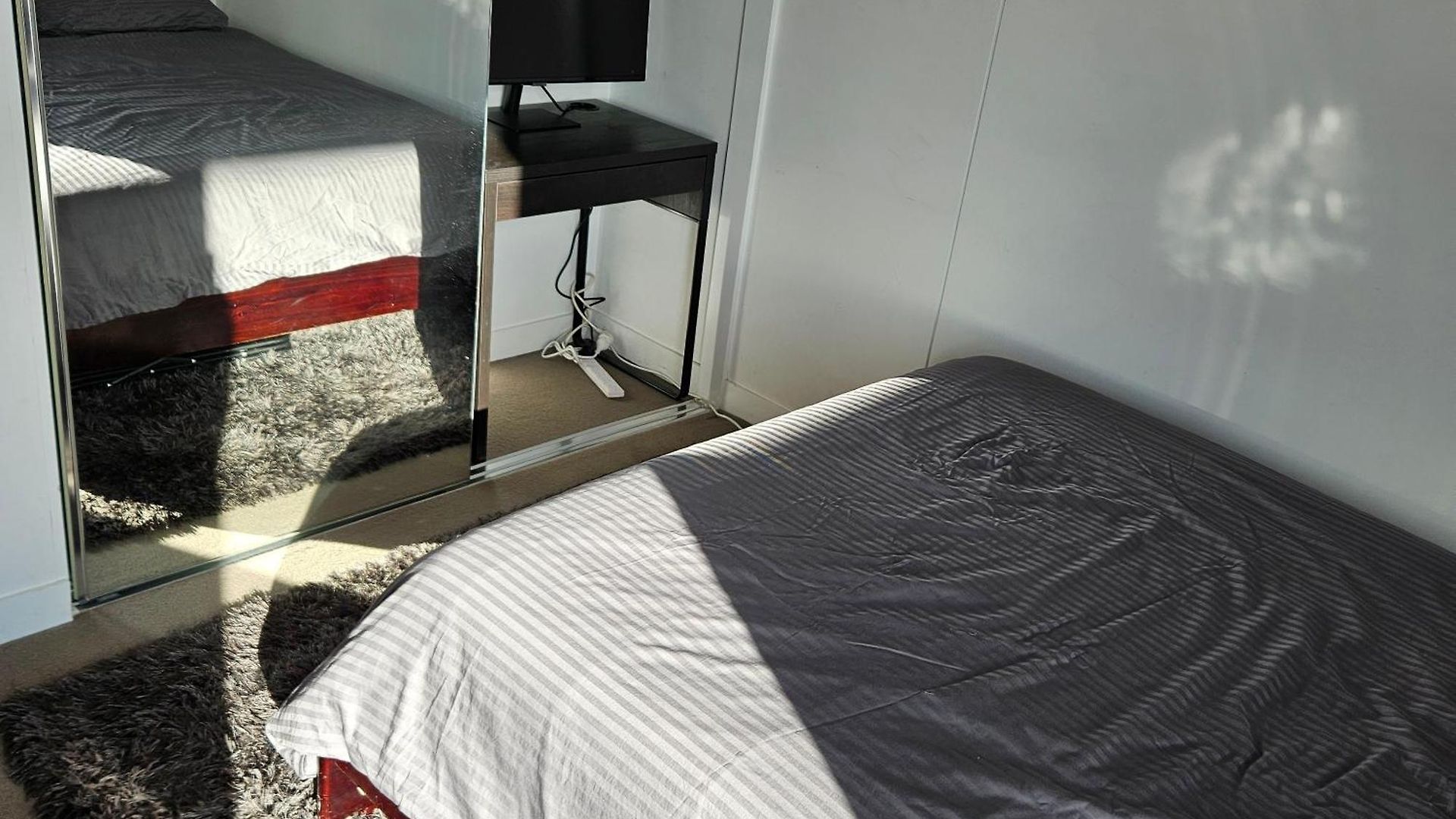 Private Bedroom & Bathroom In Shared Inner * Brisbane