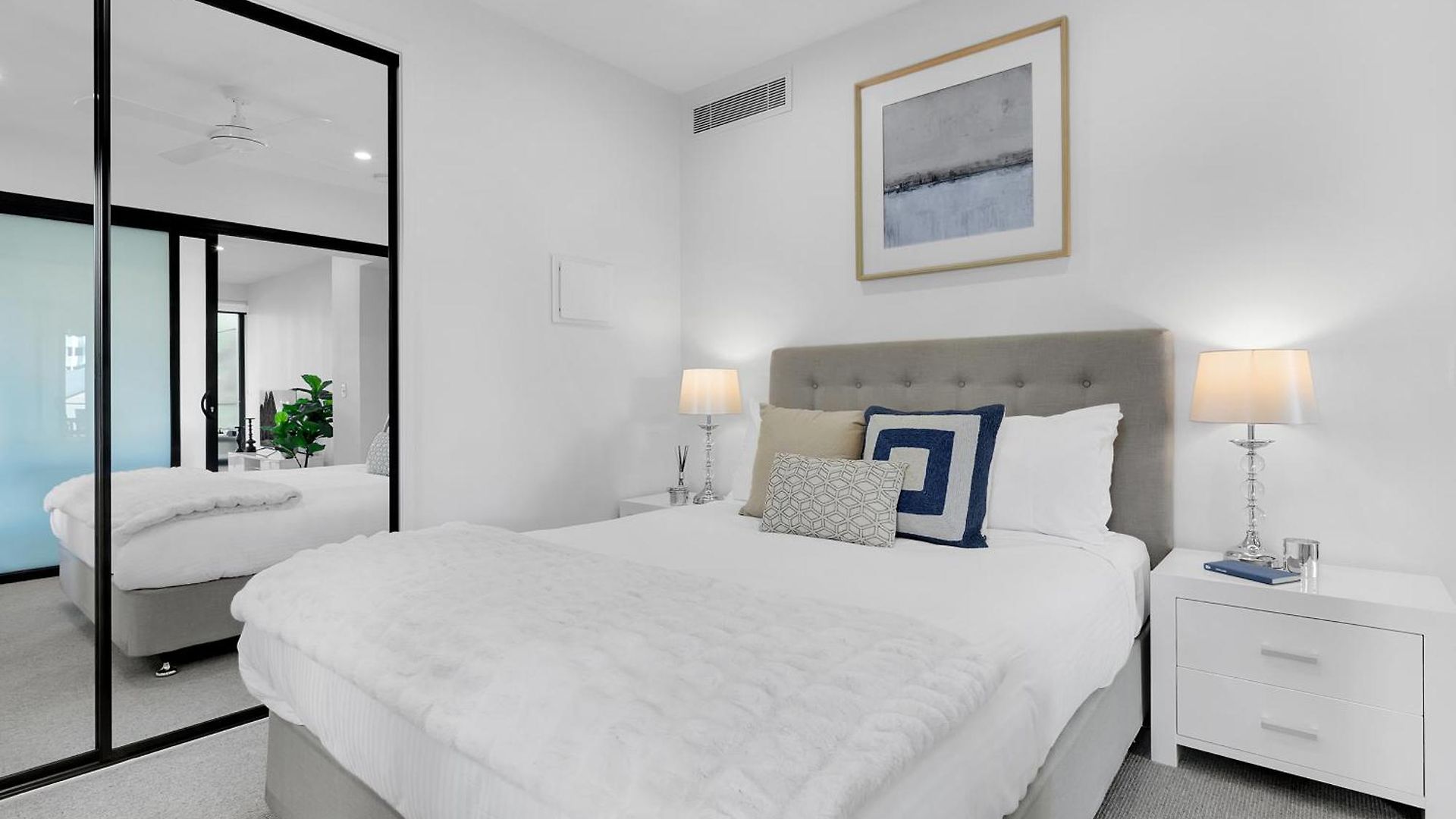 The Monterey By Urban Rest *
