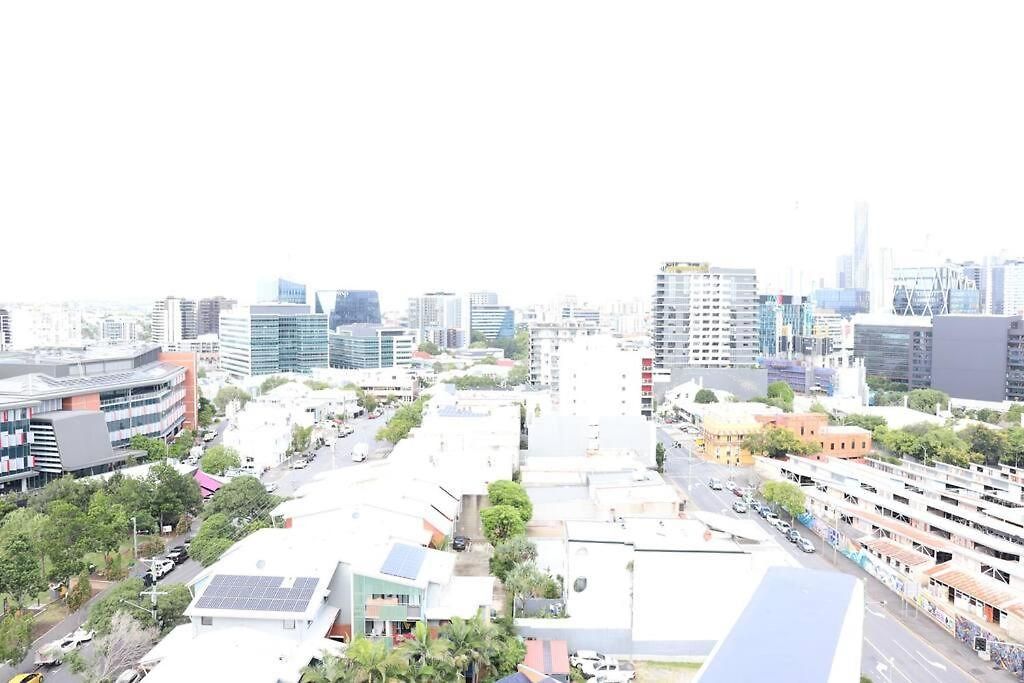Apartment Bowen Hills - Doorstep To Showgrounds & Rbwh