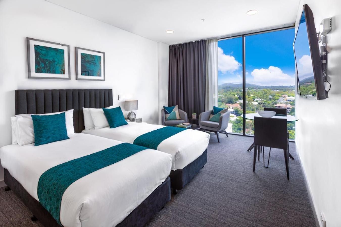 Aparthotel Essence Taringa 5*
