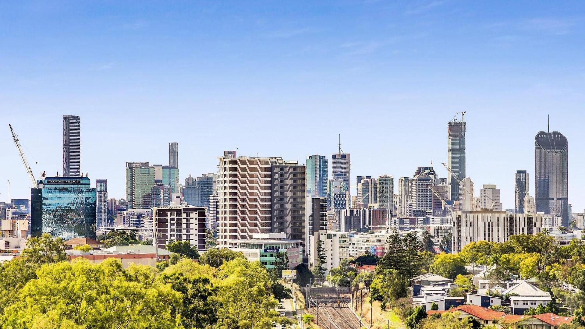 Essence Taringa Brisbane