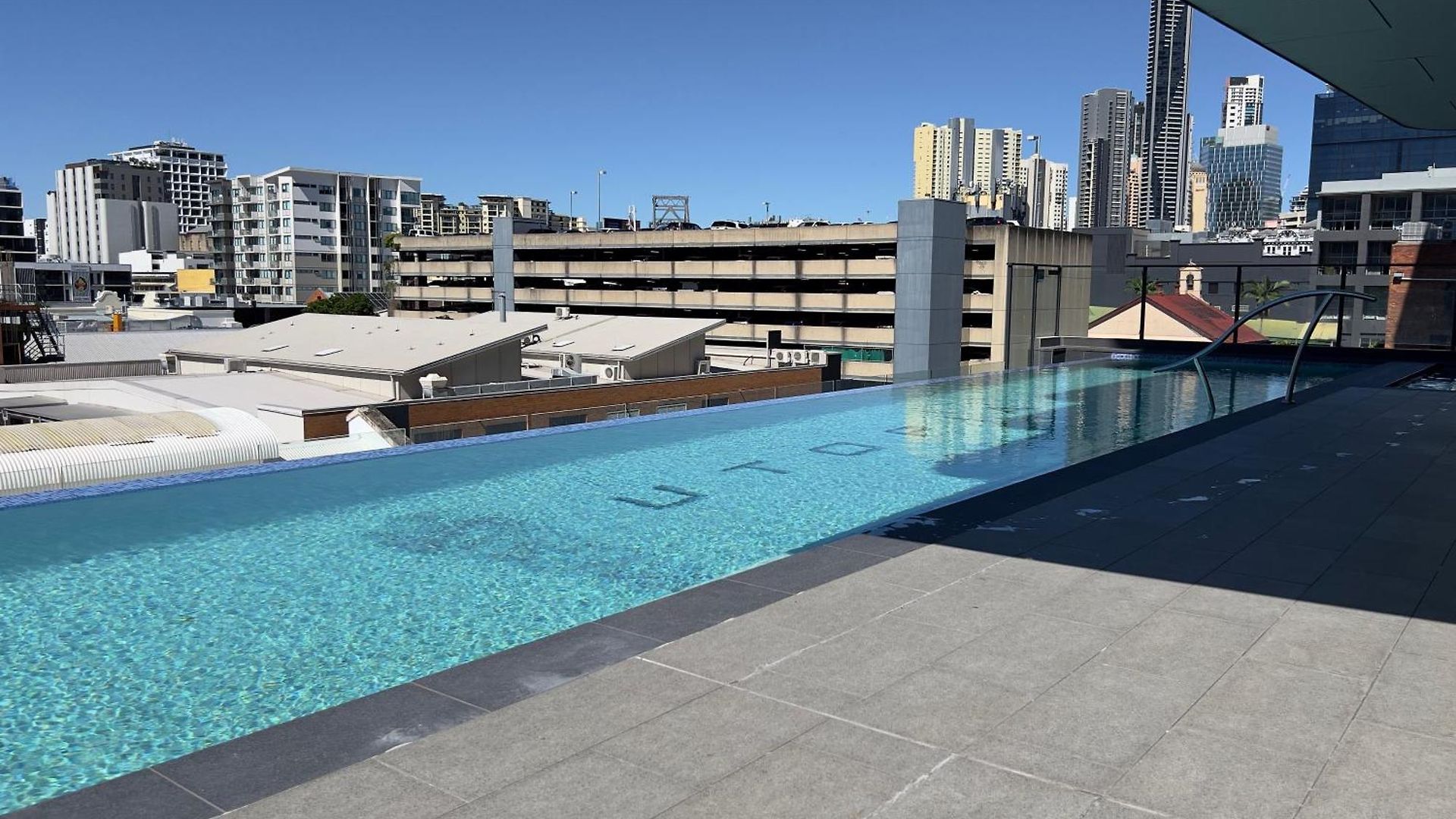 Apartment Utopia By Serain Residences