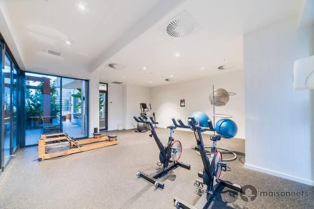 Apartment South Brisbane Unit With Parking And Pool Brisbane