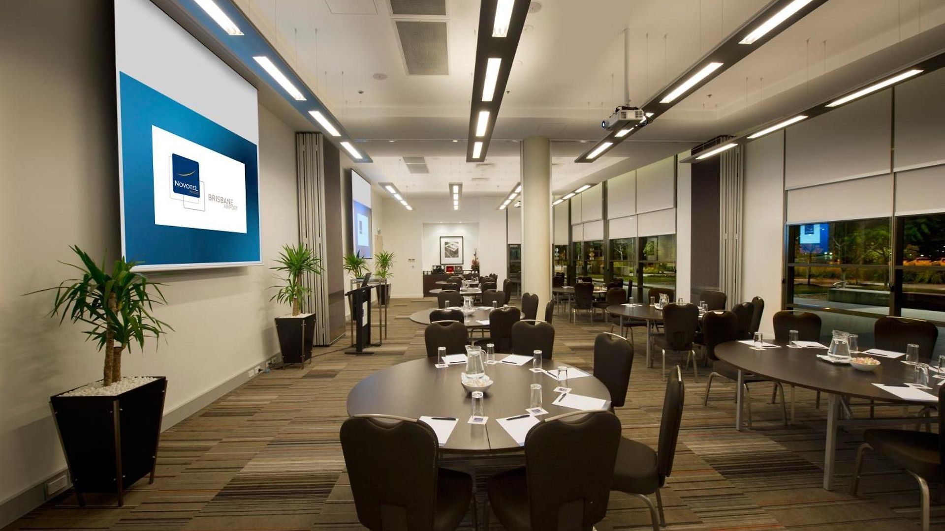 Hotel Novotel Airport 5*