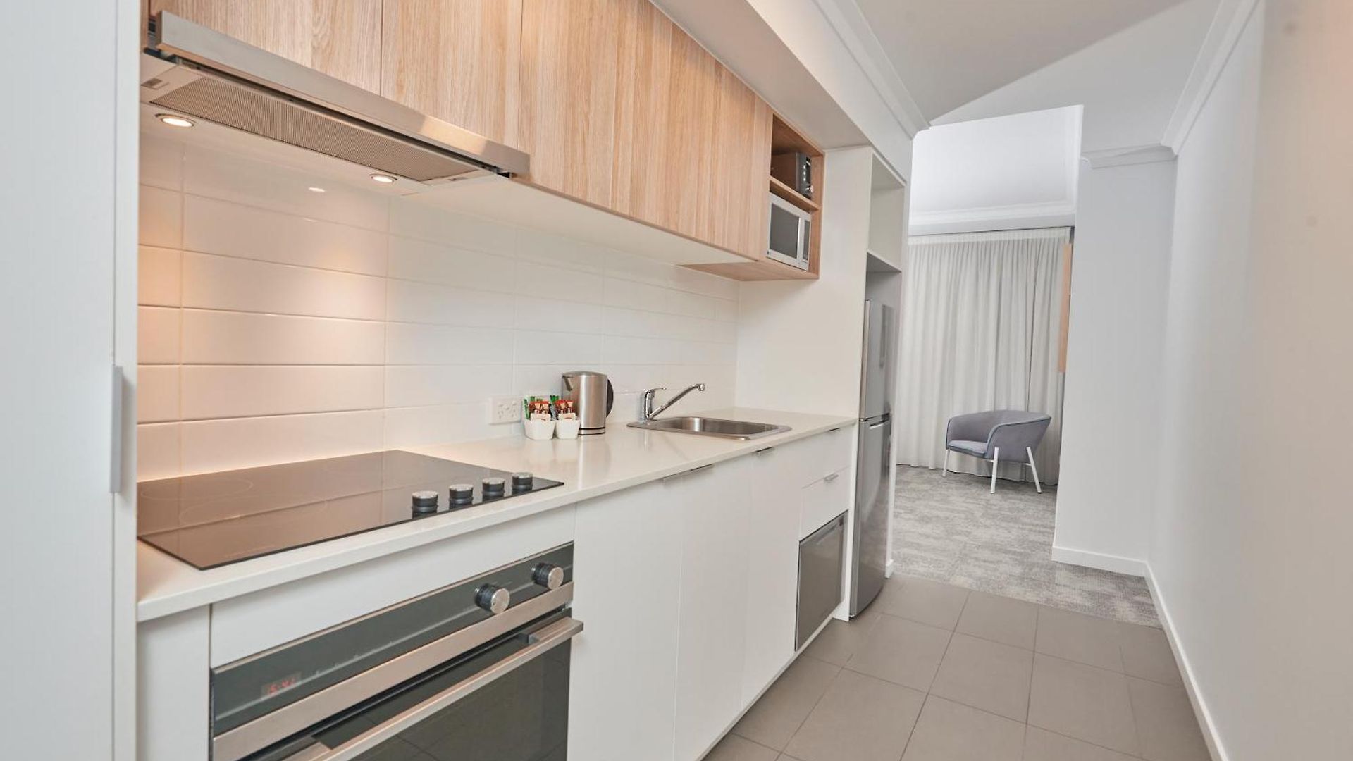 Quest Cannon Hill Aparthotel 5*