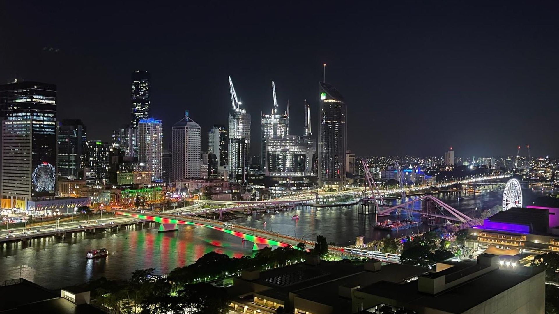 Riverview Haven Prime Spot For Ny Fireworks Apartment