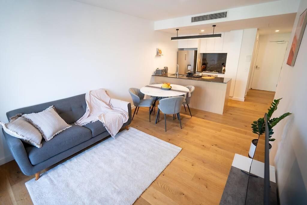 Stylish W Pool, Gym And * Brisbane