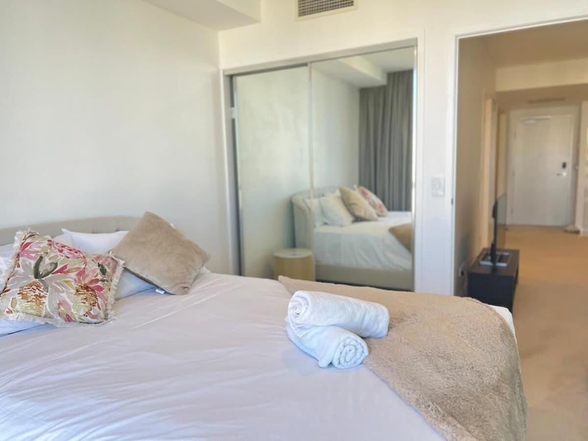 Apartment Cassa Toowong - Convenient 1b At Location With Parking Managed By The Cassa *