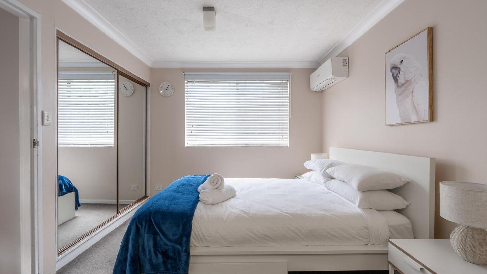 Lovely 2-bed By Oxenham Park Transport & Shops Brisbane